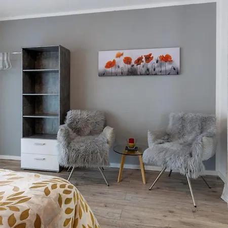 Haus Unterm Hohenstoffel * Hilzingen