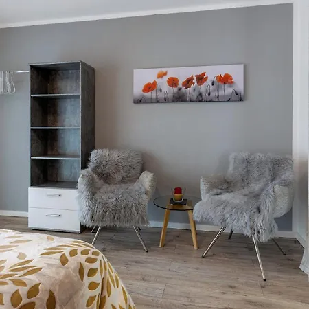 Haus Unterm Hohenstoffel * Hilzingen